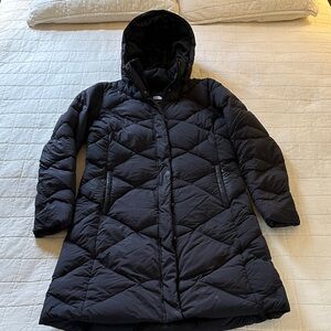 The North Face Women's Black Puffer Jacket